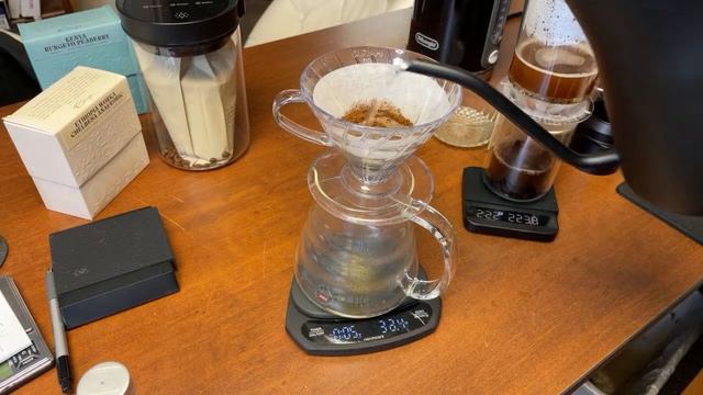 V60 vs. Tricolate смотреть онлайн