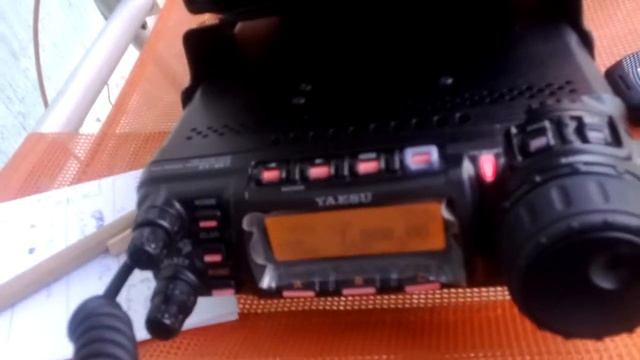 Yaesu Atas 120 Plus Radial Wire on 40 meters смотреть онлайн