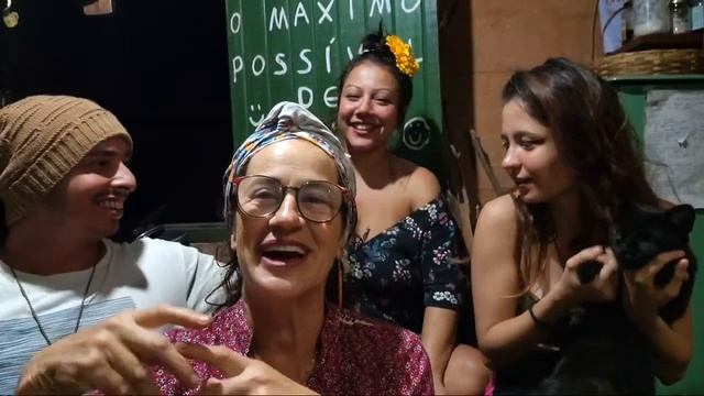 Bate papo com vassouras novas e velhas. смотреть онлайн