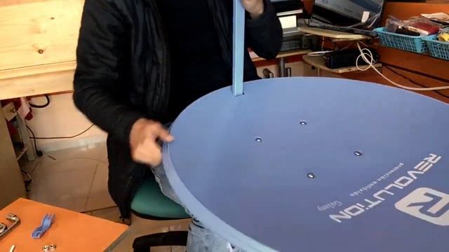 استقبال القمر تركسات Turksat 3A 4A @42 E بالمغرب смотреть онлайн