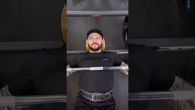 Милфы в спортзале 💪🏻 #мюсли смотреть онлайн