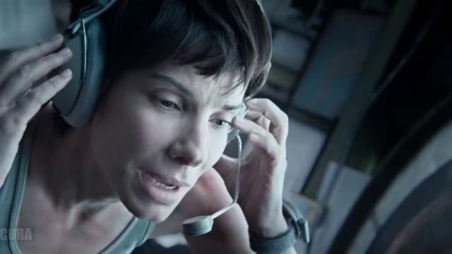 Gravity (2013) - All Communications with Kowalski have been lost смотреть онлайн