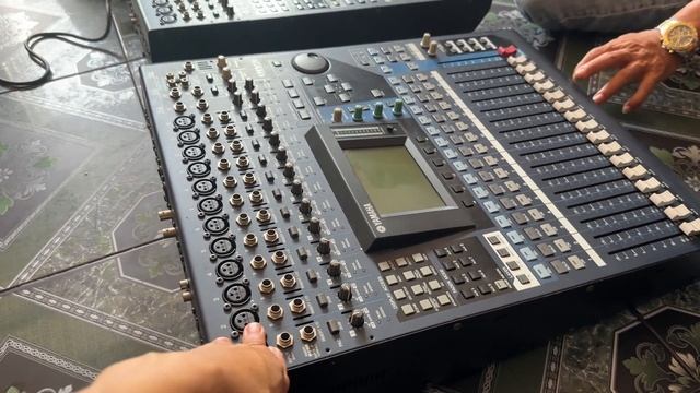 khách hàng tới tận nơi tess mixer yamaha 01v96 VCM ZALO:0867505079 смотреть онлайн