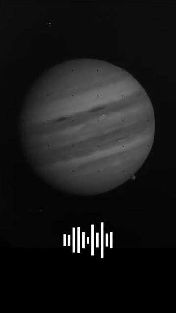Spooky Lightning Sounds Of Jupiter! #shorts смотреть онлайн