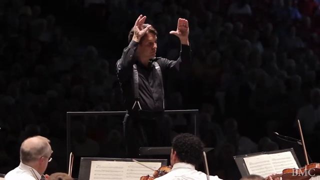 MOZART Symphony No. 41: III. Menuetto. Allegretto смотреть онлайн