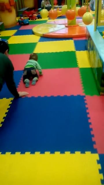 В развлекательном центре г.Йошкар-Ола в ТЦ Планета смотреть онлайн