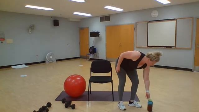 Legs and Shoulders with KT Pitz- 9/29 смотреть онлайн