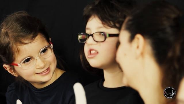 My old neighbourhood - J.Maddock & White Hand Signing Choir смотреть онлайн