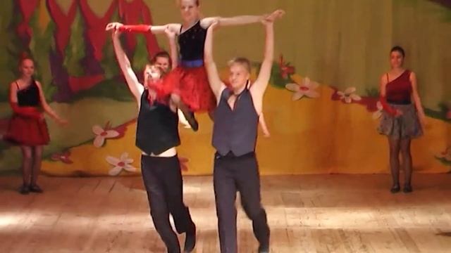 Зразковий ансамбль естрадного танцю "Добрий настрій" БДТЮТ Франківського району, м.Львів. смотреть онлайн