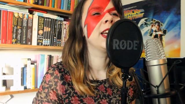 Ziggy Stardust - David Bowie Cover | Hannah Ruby смотреть онлайн