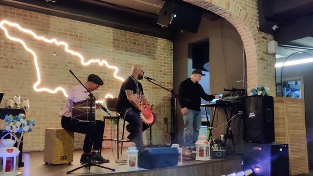 Chakrulo RestoBar Живая музыка смотреть онлайн