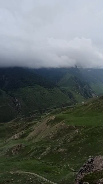 Язык Тролля и Верхняя Балкария / Природа России #Shorts смотреть онлайн