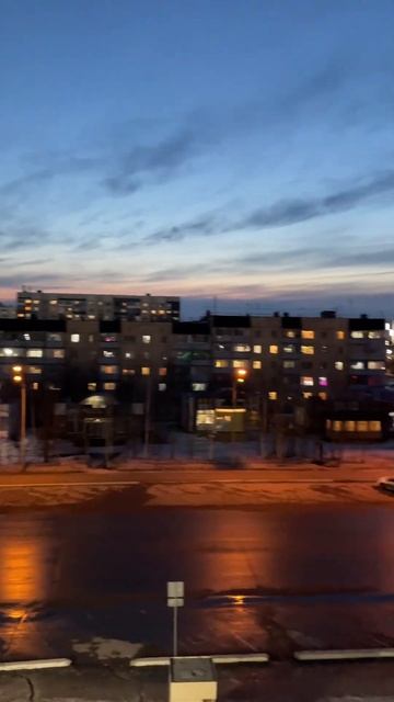 Красивое астрономическое явление – сближение Луны и Венеры смотреть онлайн