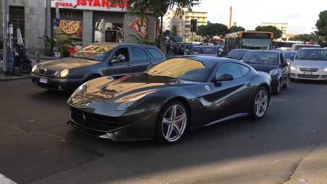 Ferrari F12 Berlinetta driving in Catania смотреть онлайн