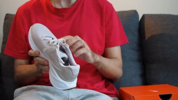 Nike Revolution 7 обзор