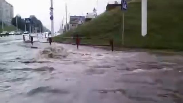 Дождь в Витебске 23 июля! ЖЕСТЬ! смотреть онлайн