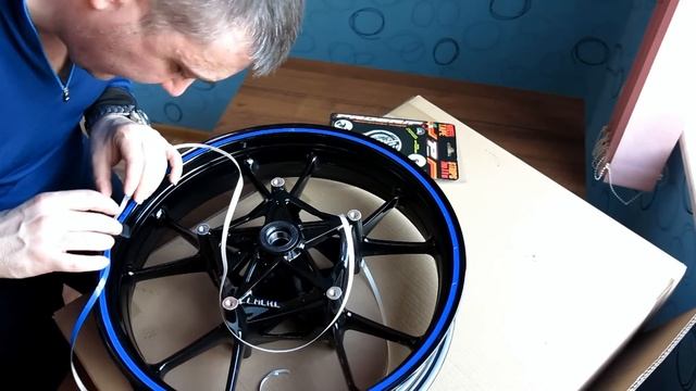 Отзыв на ProGrip - Как наклеить светоотражающую ленту на колесо смотреть онлайн