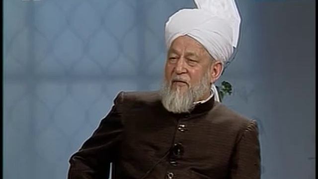 Liqa Ma'al Arab 25 November 1997 Question/Answer English/Arabic Islam Ahmadiyya смотреть онлайн