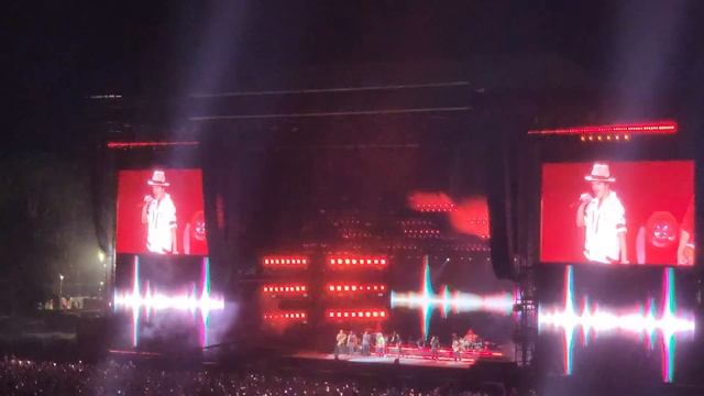 Bruno Mars - Locked Out of Heaven - Live in Tel Aviv 2023 смотреть онлайн