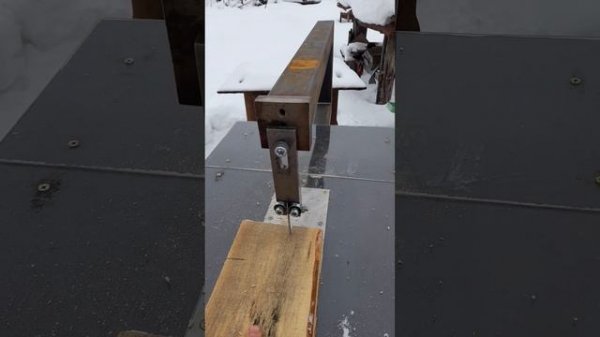 Самый простой лобзиковый станок