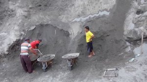 Строительство, шахтёры добывают песок , очередной обзор