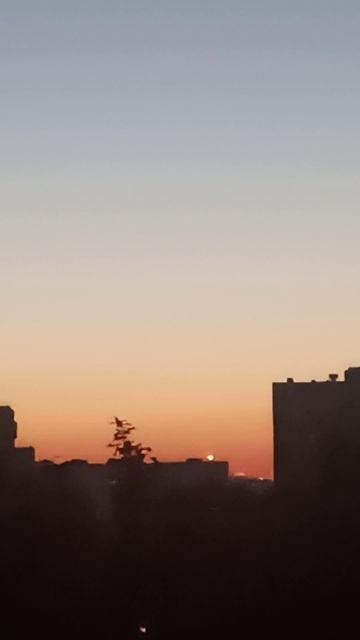 Как найти Зелёную комету ... пока Нужен телескоп . Муми-тролль на прогулке #ki_roma_travel смотреть онлайн
