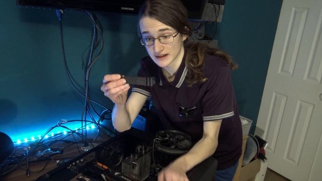 Is It FINALLY Time to Go PCIe 4.0?! Sabrent PCIe 4.0 Rocket NVMe SSD смотреть онлайн