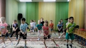 Танец - заход "Мы к вам заехали на час"