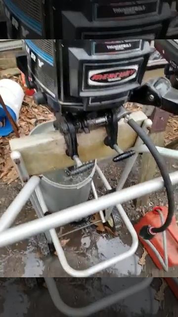 Mercury 9.9hp 2 stroke long shaft смотреть онлайн