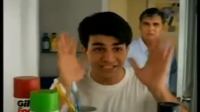 Pak Classic Ad, Gillette Blue II - YouTube.flv смотреть онлайн