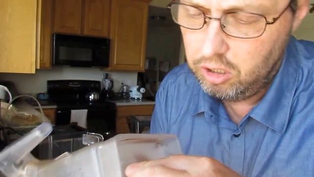 broken blendtec jar - intro Alterna Container with removable blade assembly смотреть онлайн