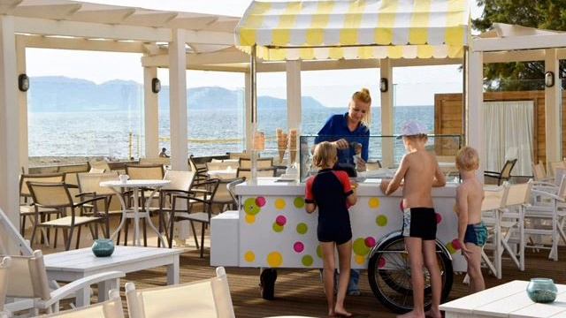 Zeus Neptuno Beach Resort, Kréta, Řecko, смотреть онлайн