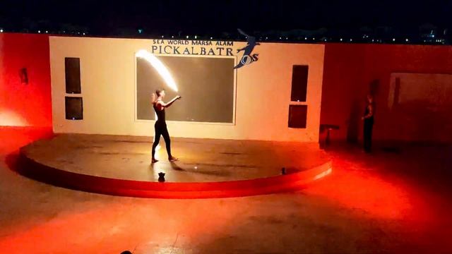 Fire eaters show, Hotel Albatros Sea World Marsa Alam смотреть онлайн