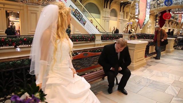 Свадьба видео: Прогулка молодожёнов.mpg смотреть онлайн
