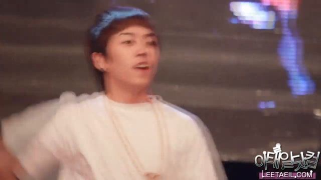 [BLOCK.B] 111006 TAEIL FAN CAM смотреть онлайн