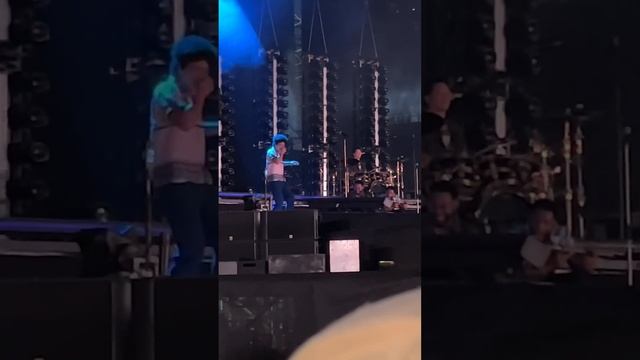 Bruno Mars|Runaway Baby|Michael Jackson Moonwalk смотреть онлайн