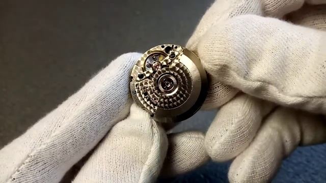 Часовой механизм с турбийоном для Violity №2 смотреть онлайн