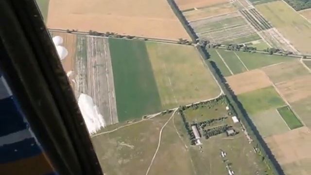 Мой первый прыжок с парашютом смотреть онлайн