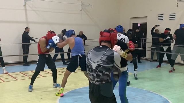 Бой века,Рахмонов против Йулдошев!🥊🥊🥊 смотреть онлайн