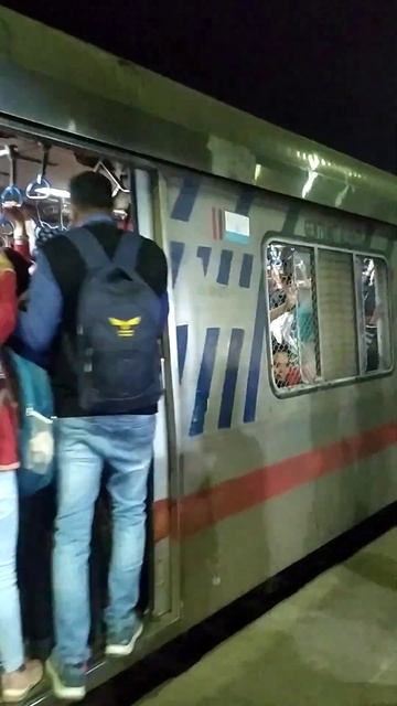 Метро Калькутты/Лютая жесть/Индия смотреть онлайн