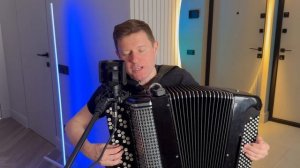 Песня отрока - Александр Розенбаум (кавер на баяне)