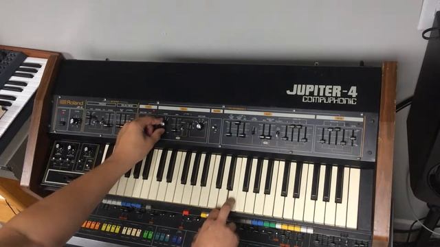 Roland Jupiter 4 with IO mod for sale on Reverb 9/28/17 смотреть онлайн