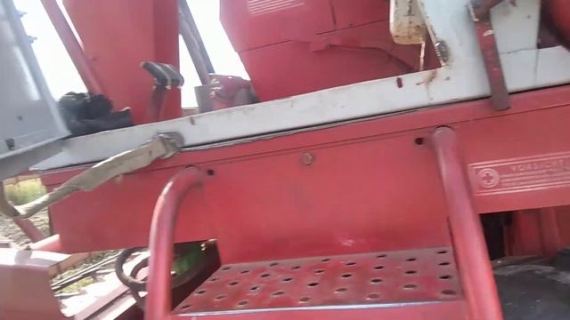 Продаю свого масейчика. massey ferguson 187. комбайн на продаж. смотреть онлайн