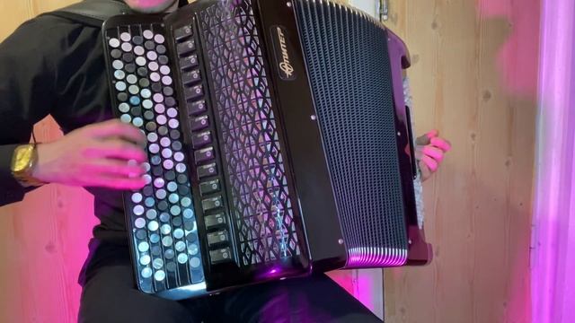 Баян Юпитер Люкс. Цельнопланочный! Продажа купить 89102341010 смотреть онлайн