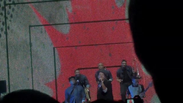 Bruno Mars - Runaway Baby - Live Brixton o2 Academy - 24/10/11 смотреть онлайн