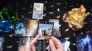 Водолеи. Неделя с 27 апреля по 3 мая.