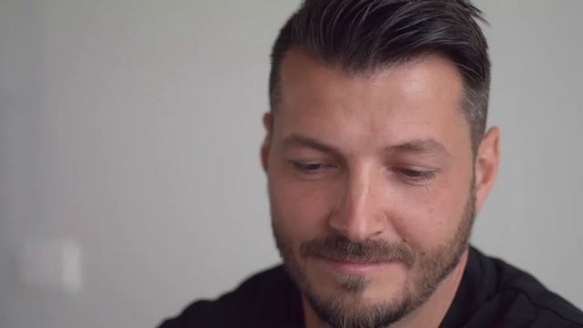 Small business success stories with Max Turkkan смотреть онлайн