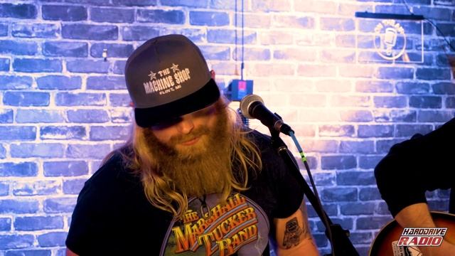 Blacktop Mojo - Can't Sleep (Live Acoustic) | HardDrive Online