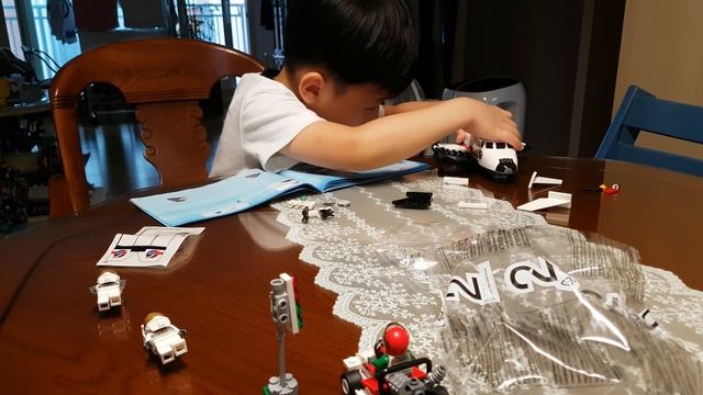 Lego city 60078 part 4, QHD. Careful. Slow смотреть онлайн