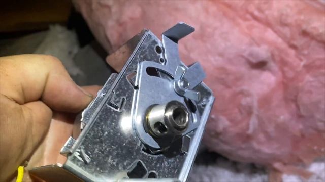 Zone Damper Actuator Diagnostic and Replacement. EP64 смотреть онлайн